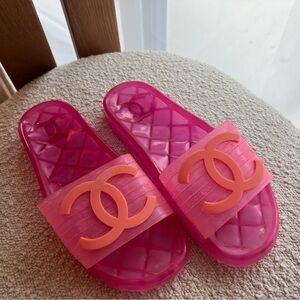 💯 Authentic Chanel Jelly Pool Slides -Size 39